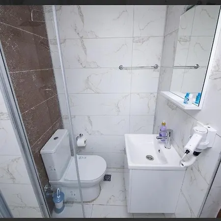 Apartment Adakonak *